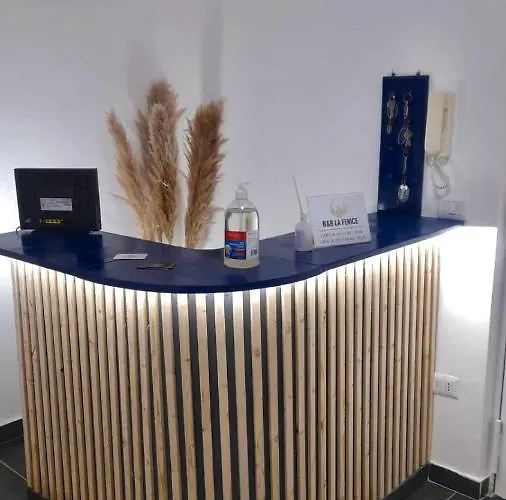 לינה וארוחת בוקר La Fenice