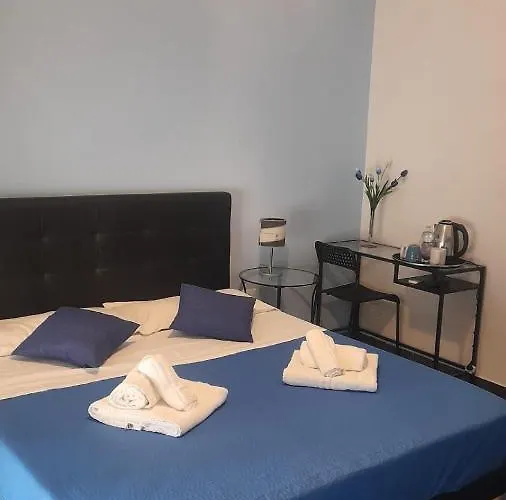 לינה וארוחת בוקר La Fenice