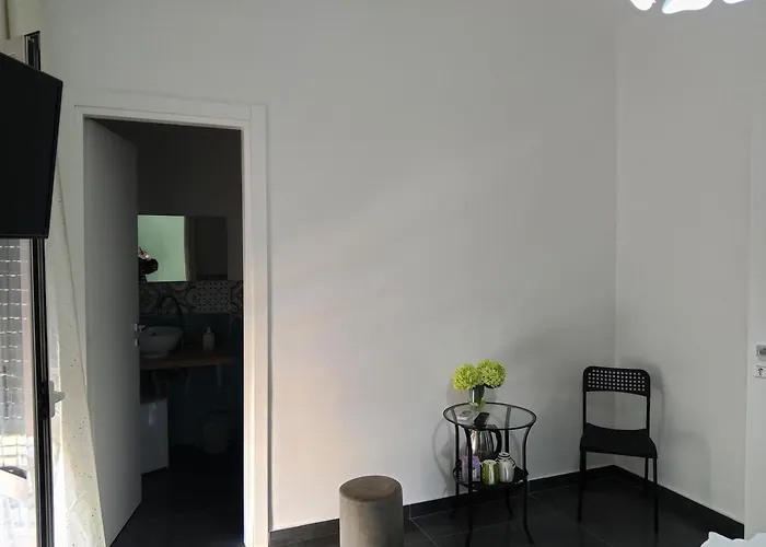 La Fenice לינה וארוחת בוקר 4*