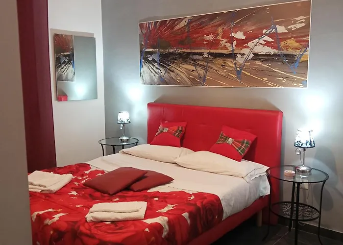 לינה וארוחת בוקר La Fenice 4*