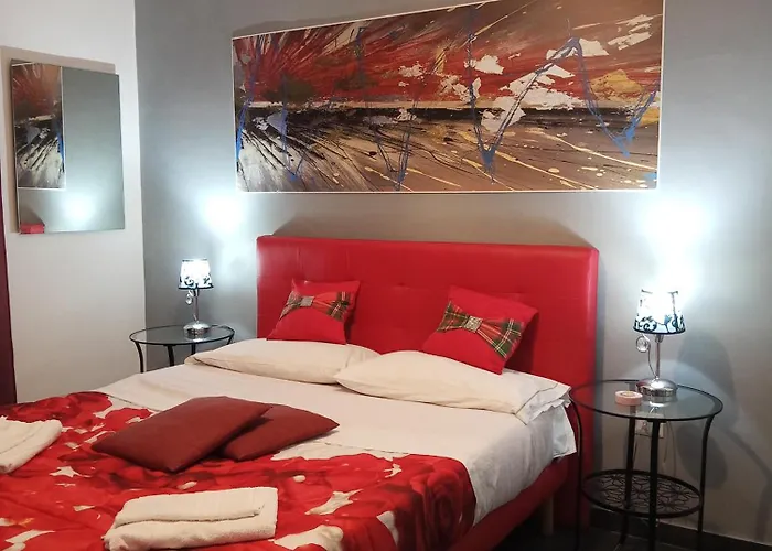 La Fenice לינה וארוחת בוקר 4*