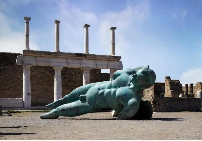 La Fenice Nocleg ze śniadaniem Pompeja